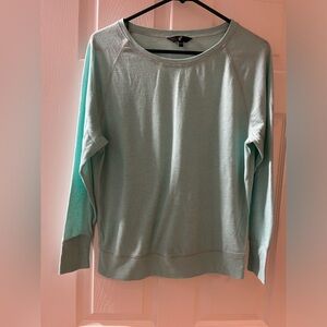 ***😀3 for $35./Women’s g:21 long sleeve shirț.